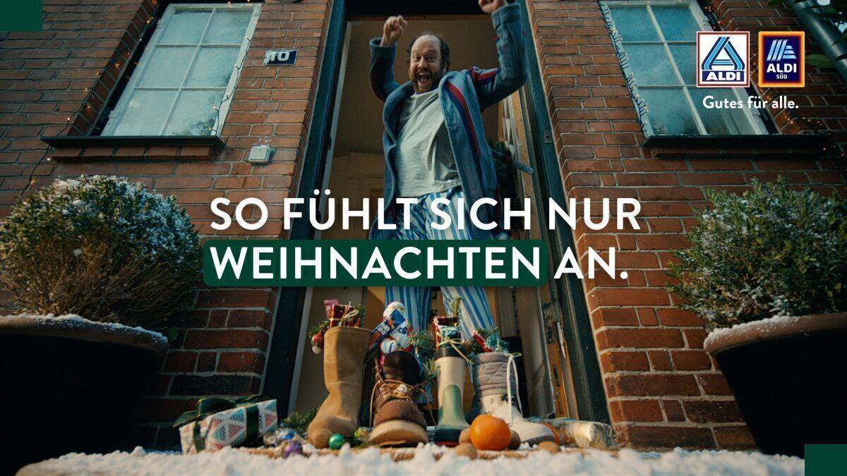 Jubel über den gefüllten Nikolausstiefel.