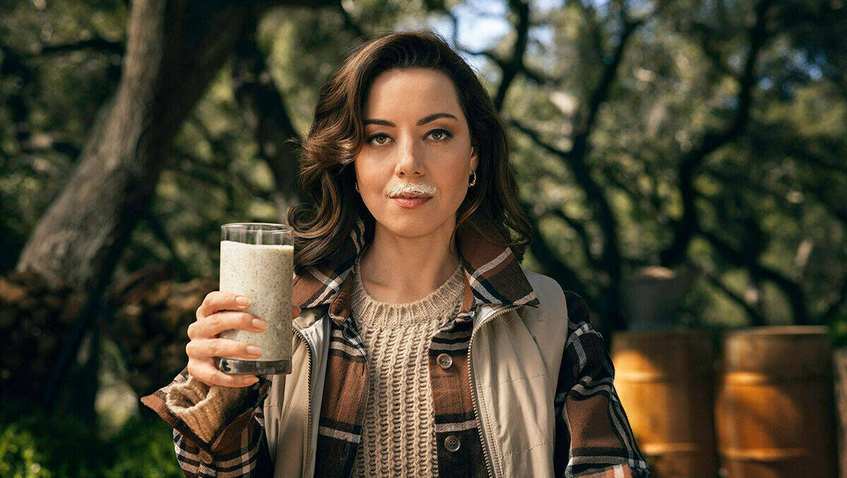 Schauspielerin Aubrey Plaza: Ist sie mit der Werbung für die Holz-Milch auf dem Holzweg?