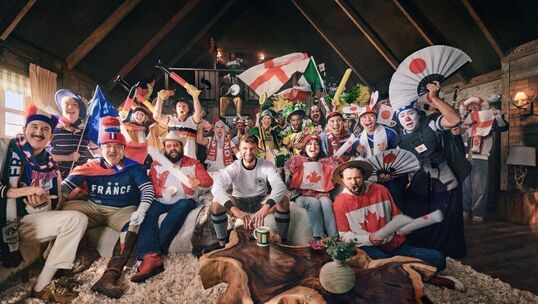 Bild: 0171 startet bei der Telekom mit WM-Kampagne wie aus einem Guss