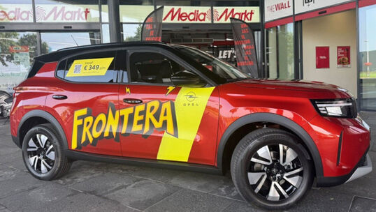 Bild: MediaMarktSaturn und Opel: Wenn der Markt zum Auto-Showroom wird