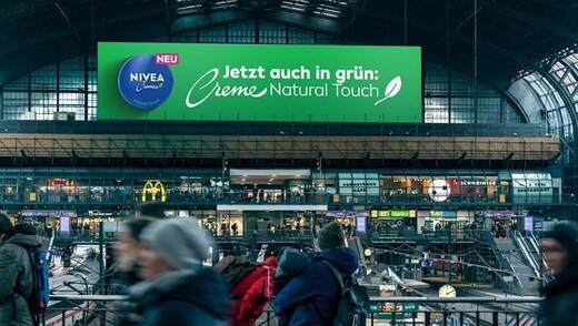 Mit der Range-Erweiterung "Natural Touch" will Beiersdorf Nivea verstärkt als naturnahe Kosmetik positionieren.