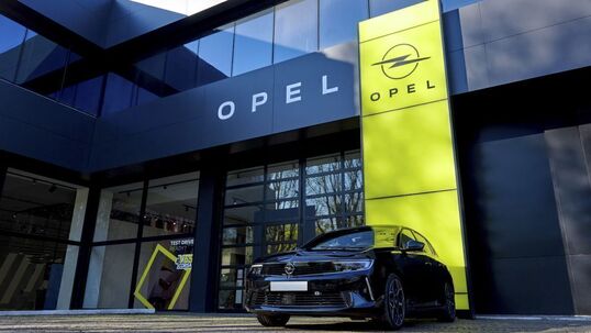 Bild: Opel verpasst Showrooms neue CI