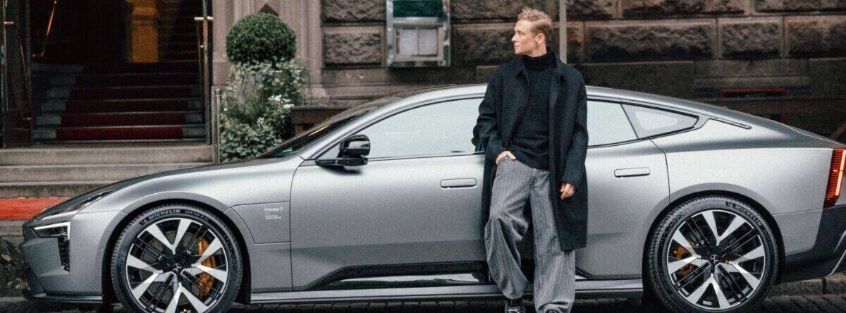 Elektro-Power & Filmkunst: Polestar wählt Schweighöfer als Partner