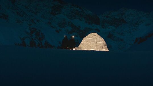 Bild: Serviceoffensive bei Jochen Schweizer und Mydays: Zurück in das Herz der Kund:innen