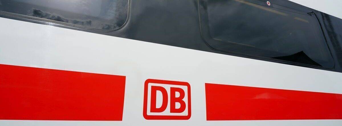 Mit der neuen Kampagne will die Deutsche Bahn von ihrer Transformation überzeugen. Copyright Bahn: Deutsche Bahn AG/Volker Emersleben 