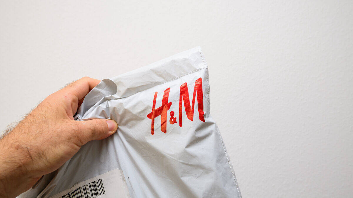 Wagt H&M den Schritt und schlachtet mit den kostenlosen Retouren die Heilige Kuh des E-Commerce?