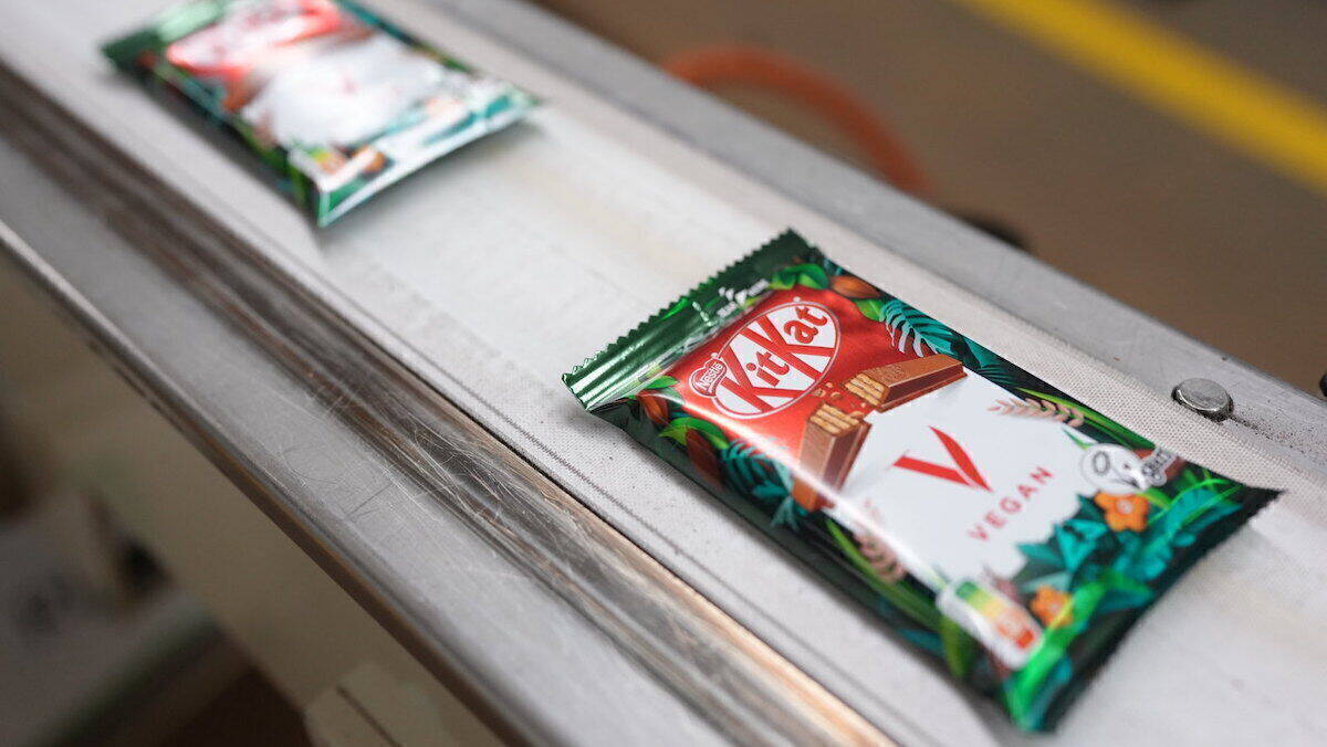 Kitkat Vegan kommt aus dem Nestlé Chocoladen-Werk in Hamburg in den Handel.