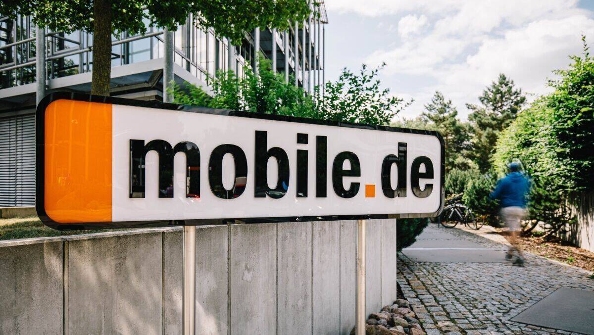 Bei Mobile.de kann bald direkt auf der Plattform gekauft werden.