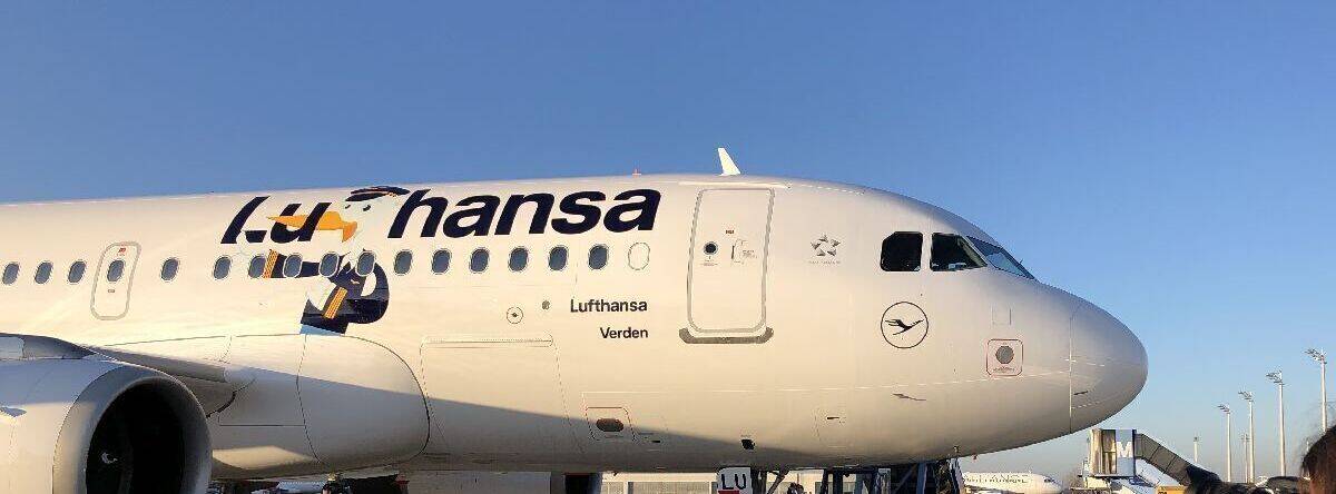 2014 kehrte die deutsche Fußballnationalmannschaft der Herren als Sieger mit der Lufthansa nach Deutschland zurück.