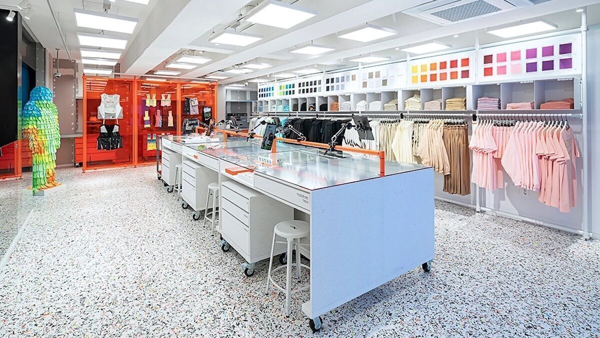 Snkrs hongdae outlet