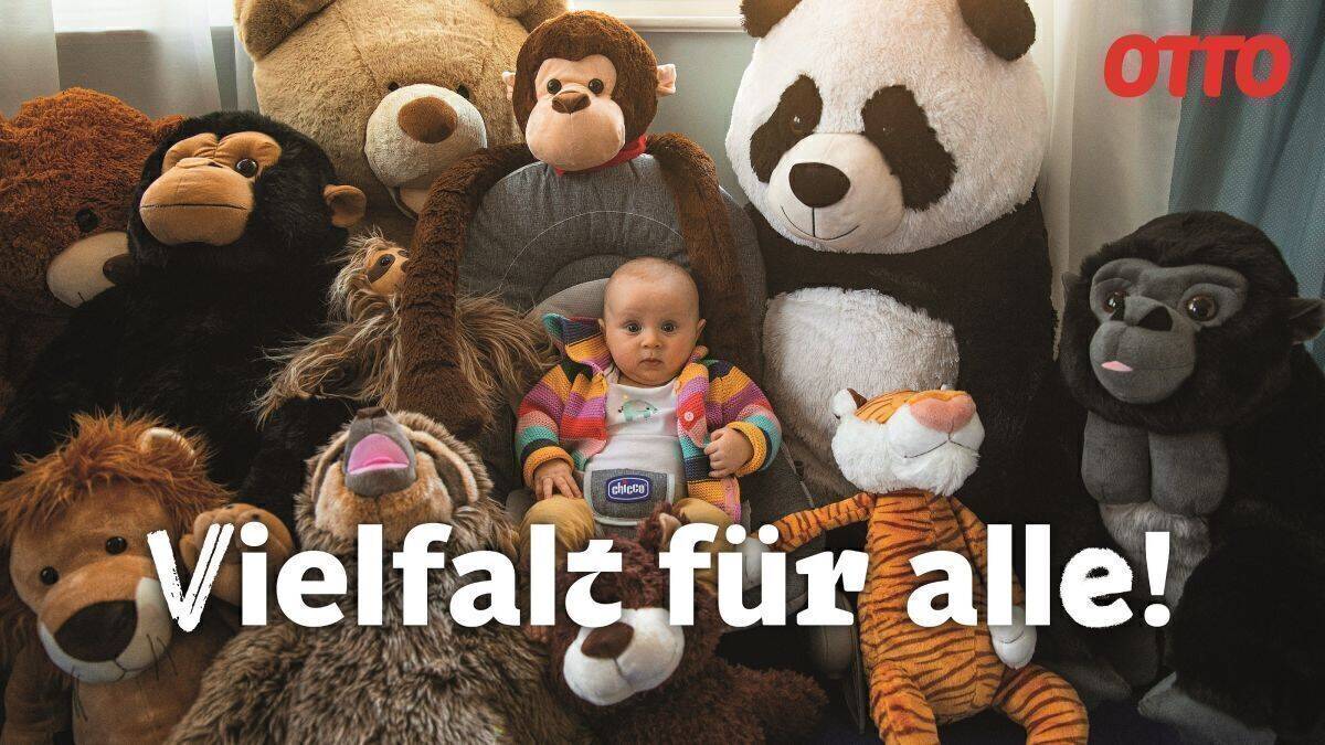 Produktvielfalt, auch fürs Baby: Motiv aus der neuen Otto-Kampagne.