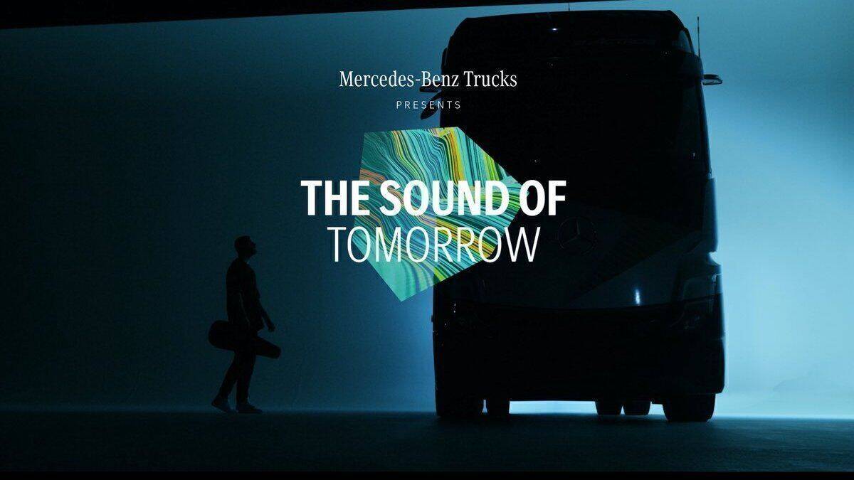 Das Video zu "The Sound of Tomorrow" mutet eben so futuristisch an wie der Track selber.