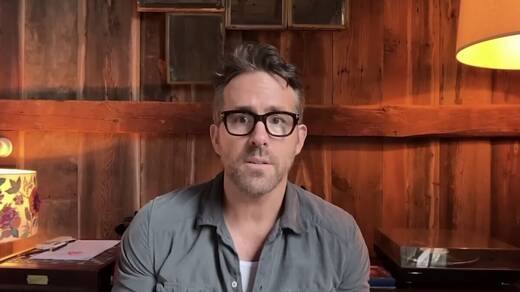 Ryan Reynolds hält Anteile an dem Mobilfunkanbieter Mint Mobile. Um zu "sparen" hat er den KI-Hype ChatGPT beauftragt, einen Text zu schreiben.