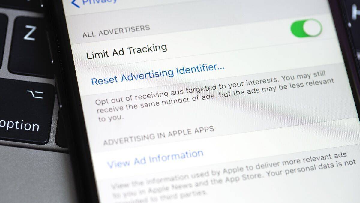 Apple hat Ärger wegen des Ad-Tracker-Features.