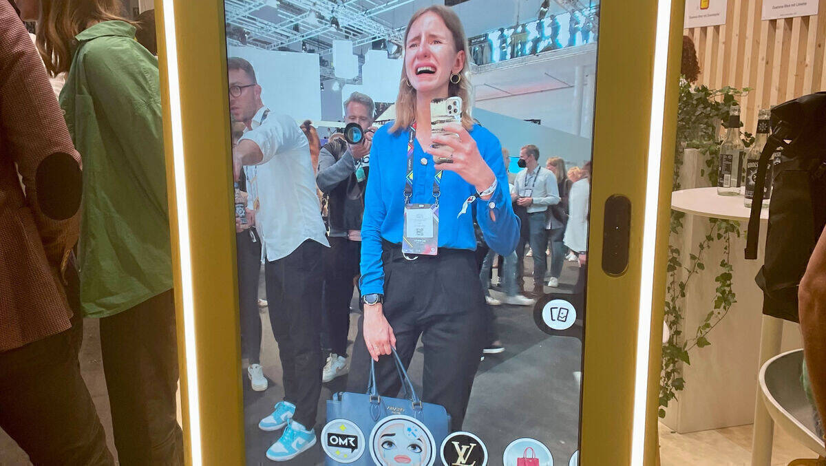Auch wenn der AR-Filter "Crying" am Snapchat-Stand anderes vermuten lässt – Verena Gründel hatte eine gute Zeit auf der OMR.