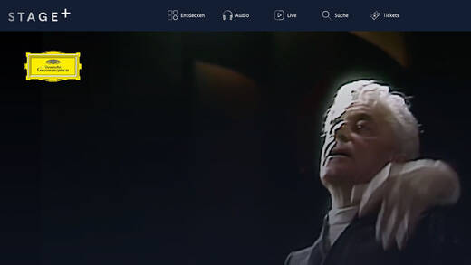 Auch Aufnahmen von Herbert von Karajan sind verfügbar. Er gilt als einer der bedeutendsten Dirigenten des 20. Jahrhunderts.