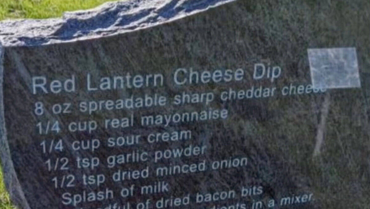 Frisch vom Friedhof: Das Rezept für einen quicklebendigen Käse-Dip.