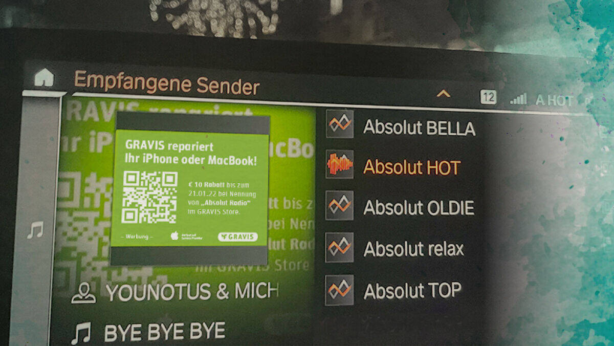 Gravis: Der QR-Code im Radiodisplay erleichtert die Kontaktaufnahme.
