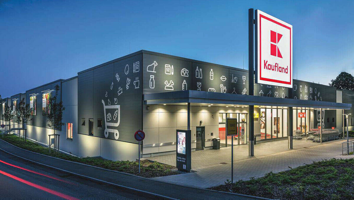 Im "echten" Kaufland stand und steht rechtsextreme Schmuddelware nicht im Regal, auf dem Online-Marktplatz dagegen schon.