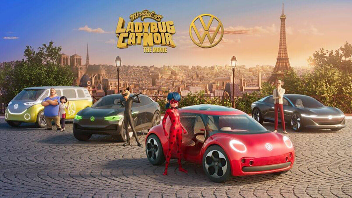 Umweltbewusste Superhelden: "Ladybug" und "Cat Noir" setzen auf E-Modelle von VW.
