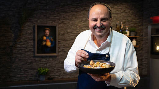 Johann Lafer will der Jugend das Kochen beibringen.
