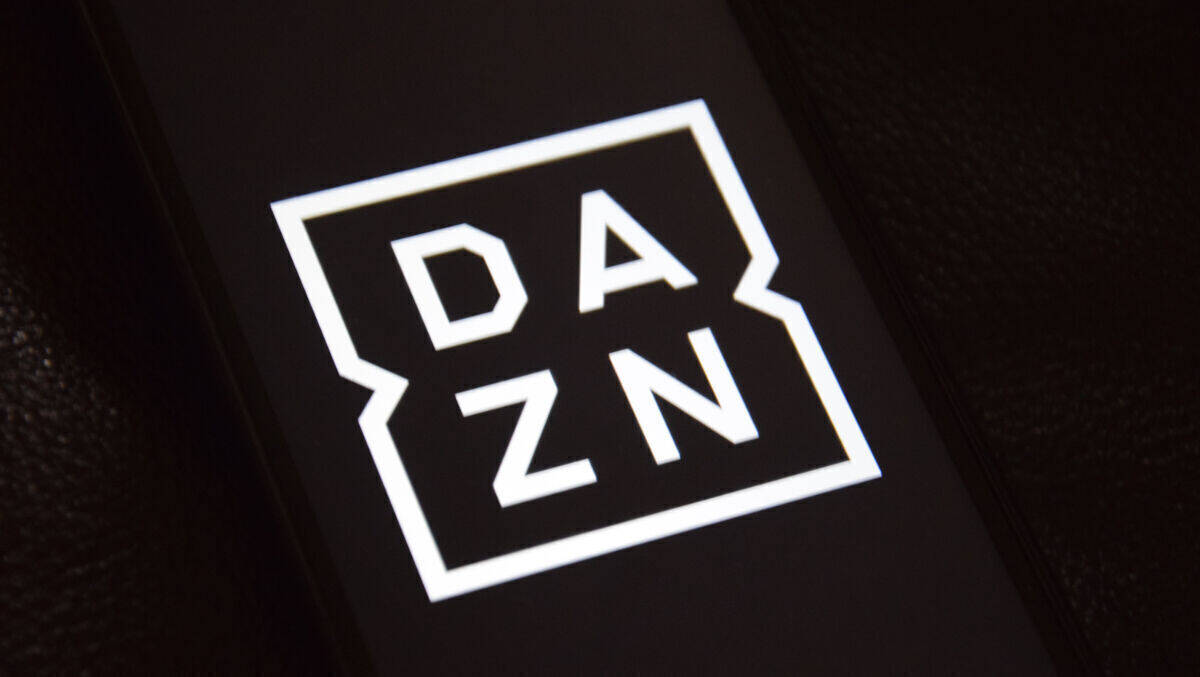 Die Verbraucherzentralen stellen sich gegen DAZN.