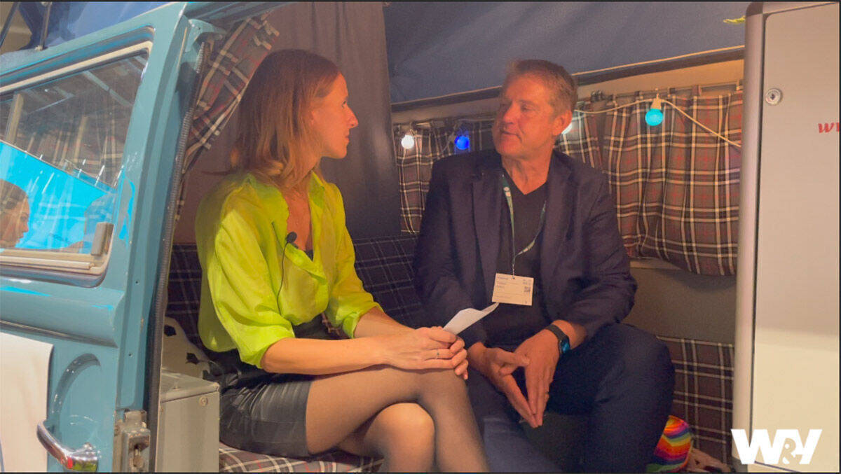 Thorsten Ahlers im Gespräch mit Verena Gründel von W&V