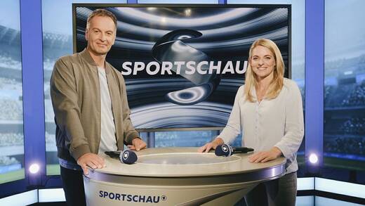 Claus Lufen und ARD Expertin Nia Künzer präsentierten die Fußball-Weltmeisterschaft im Ersten