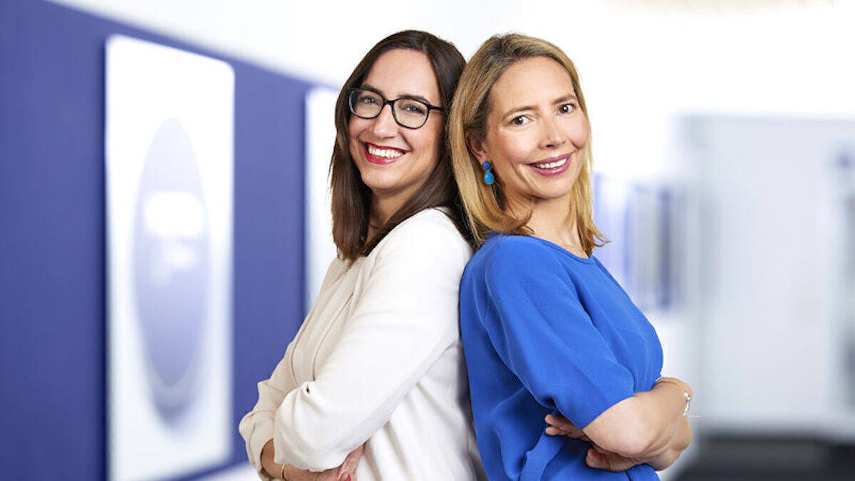 Catherine Niebuhr (l.) und Nadine Bartenschlager sind über 13 beziehungsweise 19 Jahre für Beiersdorf tätig.