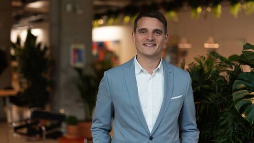   Jan-Lütje Thoden ist Experte für Startup Recruiting in den Bereichen Tech, E-Commerce & FBA