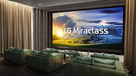 Das Kino als riesiges Wohnzimmer mit entsprechendem Display – so stellt sich LG die Zukunft vor.