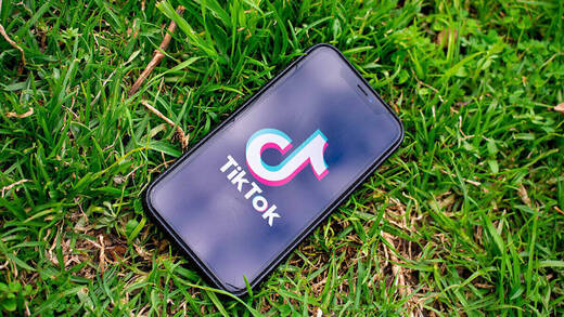 Tiktok wird von amerikanischen Regierungshandys verbannt.