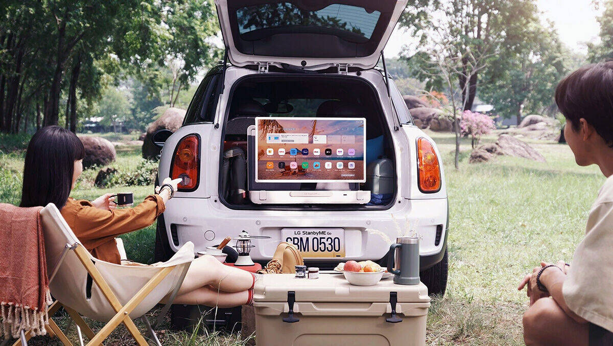 TV to go: LG verkauft jetzt einen Fernseher im Koffer.