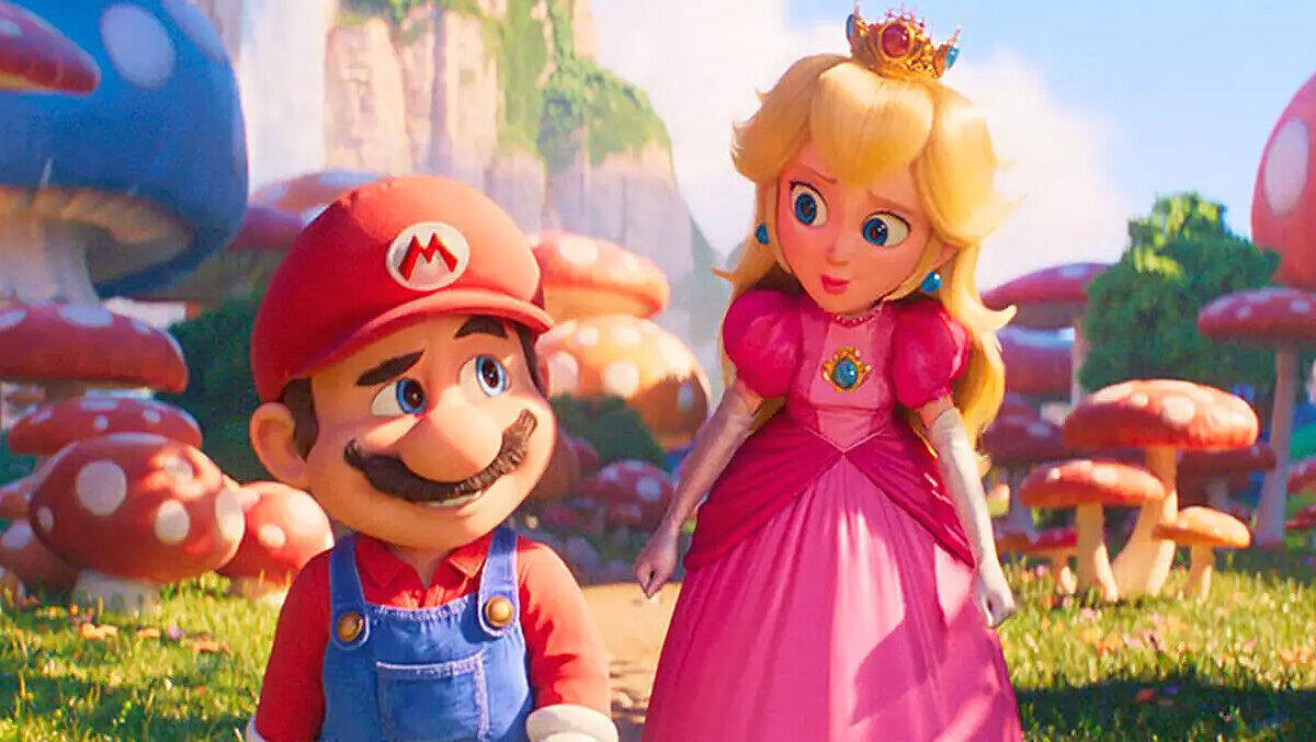 Krönchen richten und ab ins Heimkino: Mario und Prinzessin Peach streamen ab sofort in den USA, und ab Juni bei uns.