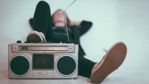 Die Welt der Radiosender steht Musikfans offen.