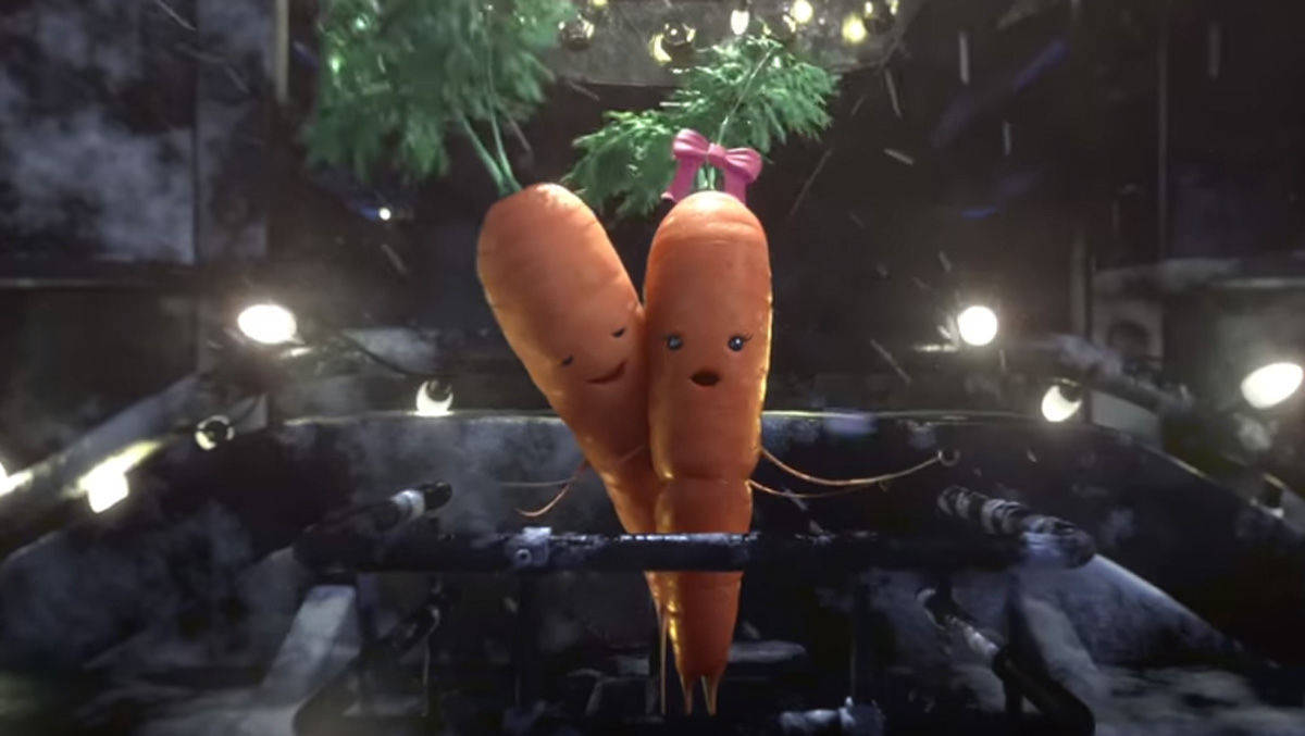 Die Karotte Kevin trifft im Weihnachtsspot von Aldi UK die große Liebe. 