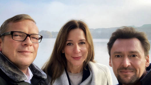 Achtung-CEO Mirko Kaminski, Babette Kemper und Achtung-CFO Thorsten Beckmann.