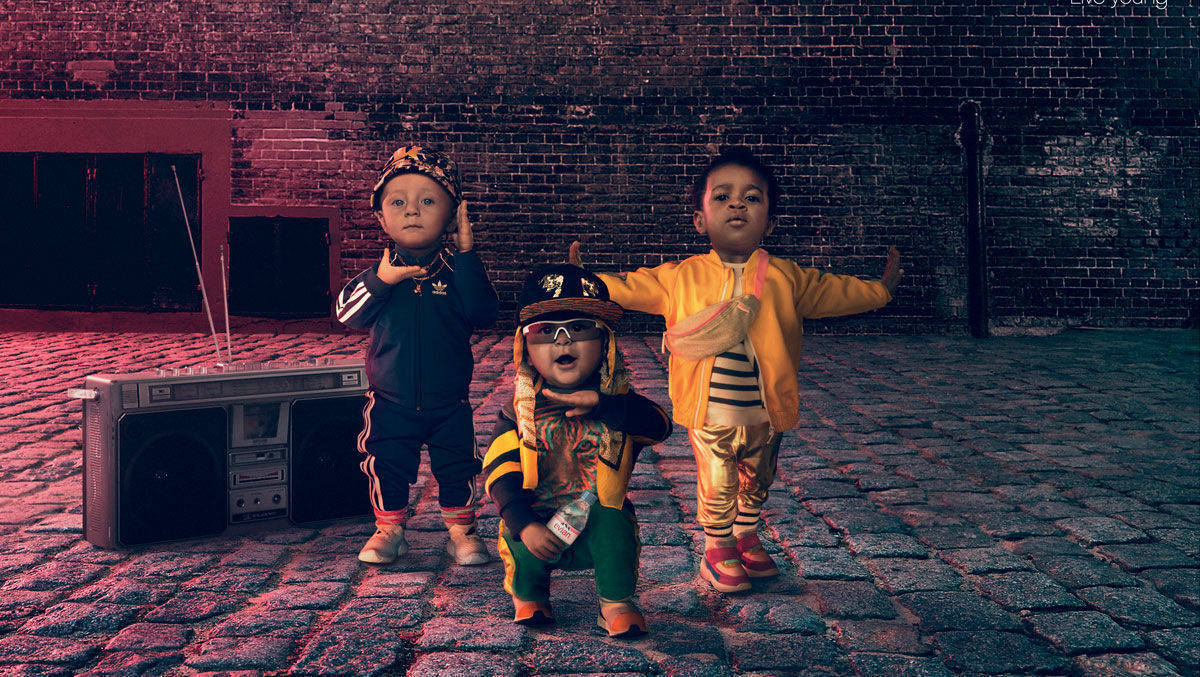 Die Evian-Babys interpretieren "Probier's mal mit Gemütlichkeit" als Rap-Song neu.