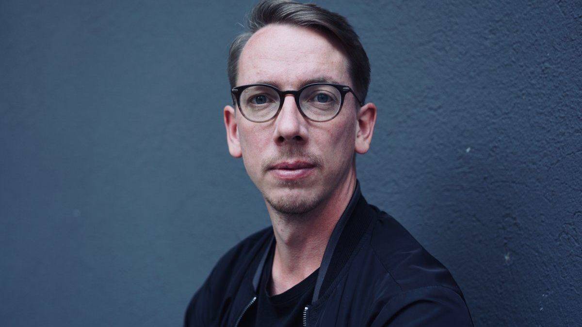 Christian Anhut wird neuer Group Creative Director bei Saatchi & Saatchi.