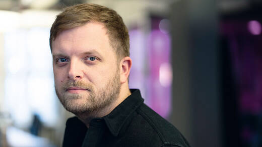 Der Kreative Dennis May hat Karriere bei DDB gemacht. Nach 14 Jahren geht er.