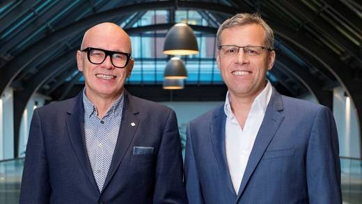 Stephan Knäble (l.) und Erk Maassen führen das Hamburg-Büro von DVJ Insights.