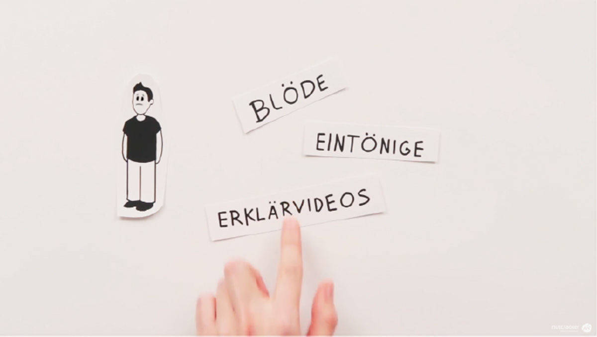 "Rettet Paul!" Denn der hat einen wirklich miesen Job. Video von Nutcracker.