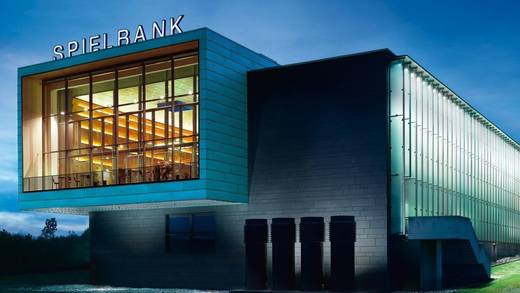 Neun staatliche Spielbanken gibt es in Bayern.