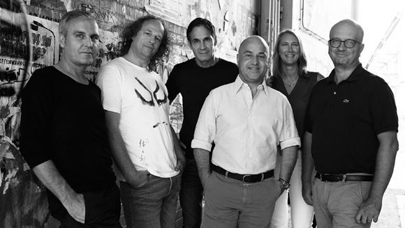 Jung von Matt: Zu viele Nicht-Nachrichten | W&V