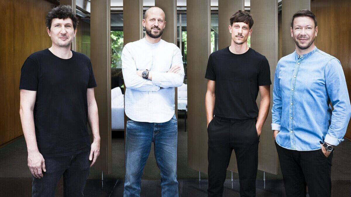 Gemeinsame Sache: Alexander Ludwig (CCO HDS), Marc Schumacher ( Geschäftsführer Liganova Group), Daniel Kaiser (CCO HDS) und HDS-CEO Markus Schuhmacher, v.l.