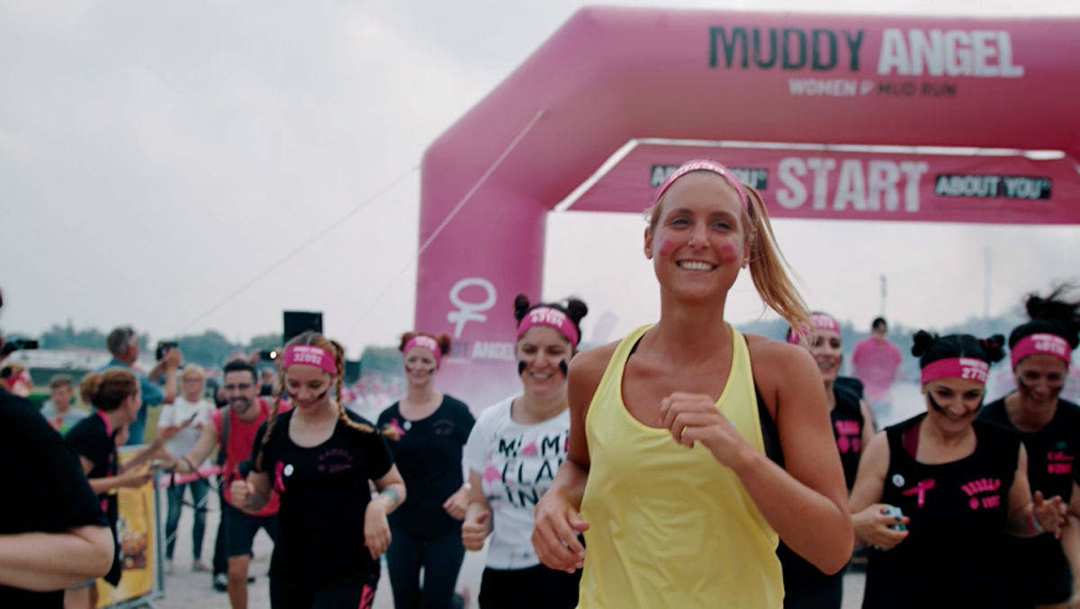 Die Fans können Tickets für den Muddy Angel Run gewinnen und mit der Fitness-Influencerin Julia Nadolny gemeinsam antreten.