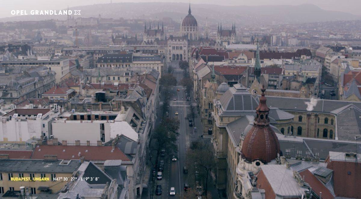 Der erste Spot der internationalen Kampagne spielt in Budapest. Insights dafür kamen von der dortigen Velocity McCann.