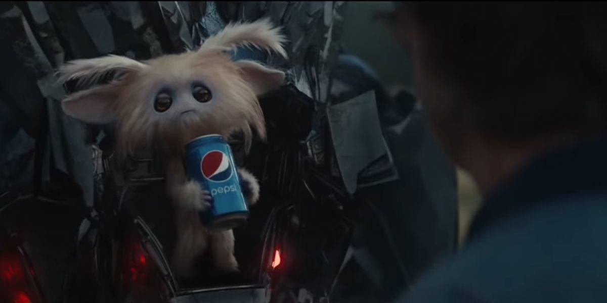 Klein, pelzig und durstig: Aliens, die nur Pepsi wollen.