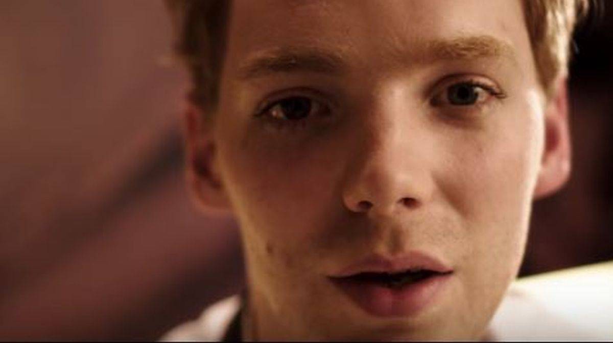 Die richtigen Worte helfen verkaufen, beweist der Spot "Sprachpraline" auf eindringliche wie amüsante Weise.