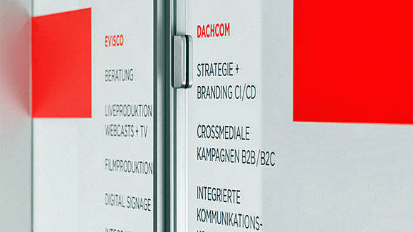Aus Partner werden Nachbarn in München: Dachcom und Evisco. 